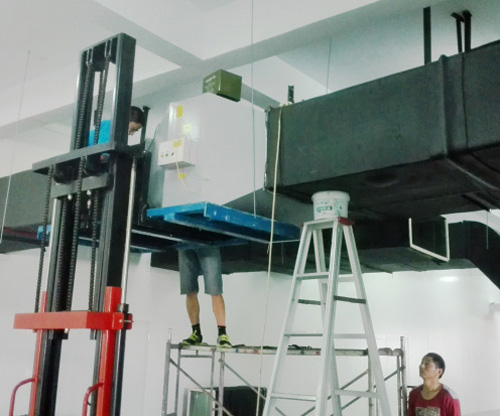 本地送风主管道杀菌消毒装置